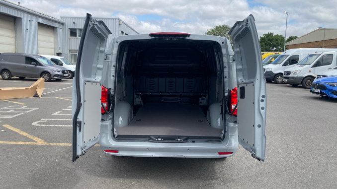 Mercedes-Benz Vito L2 Diesel Rwd 119CDI Select Van 9G-Tronic - Image 11